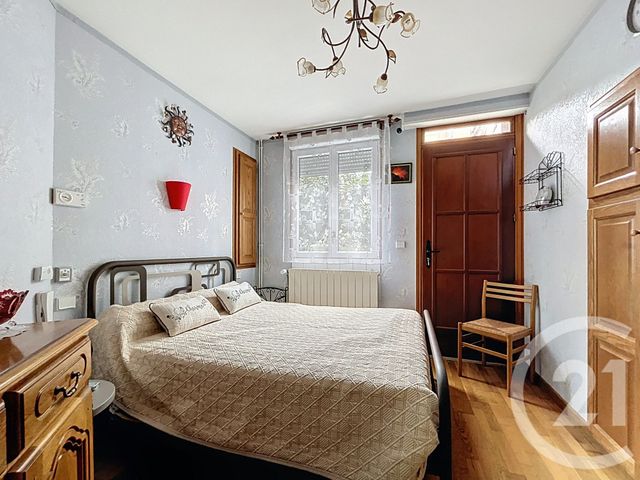 Appartement F2 à vendre - 2 pièces - 61.48 m2 - MELUN - 77 - ILE-DE-FRANCE - Century 21 Cerim