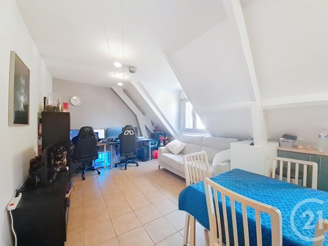 Appartement F2 à vendre - 2 pièces - 35.84 m2 - DAMMARIE LES LYS - 77 - ILE-DE-FRANCE - Century 21 Cerim