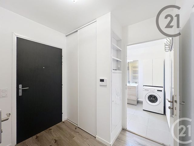 Appartement F2 à louer - 2 pièces - 46.66 m2 - MELUN - 77 - ILE-DE-FRANCE - Century 21 Cerim