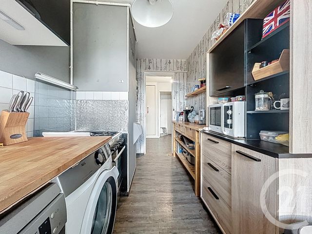 Appartement F4 à vendre - 4 pièces - 82.17 m2 - LE MEE SUR SEINE - 77 - ILE-DE-FRANCE - Century 21 Cerim