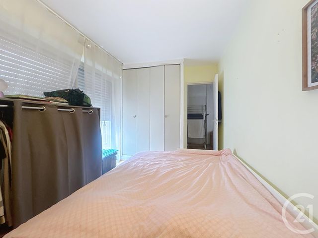 Appartement F3 à vendre - 4 pièces - 75.23 m2 - MELUN - 77 - ILE-DE-FRANCE - Century 21 Cerim