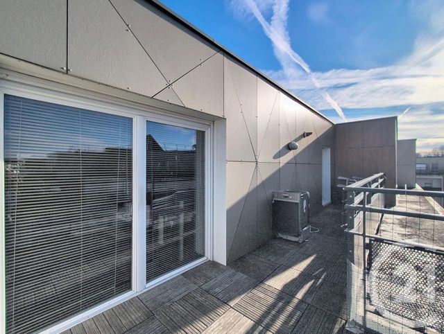 Appartement à vendre - 4 pièces - 89.88 m2 - DAMMARIE LES LYS - 77 - ILE-DE-FRANCE - Century 21 Cerim