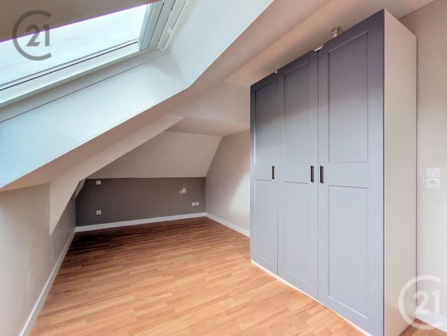 Appartement F4 à vendre - 5 pièces - 64.0 m2 - LE MEE SUR SEINE - 77 - ILE-DE-FRANCE - Century 21 Cerim