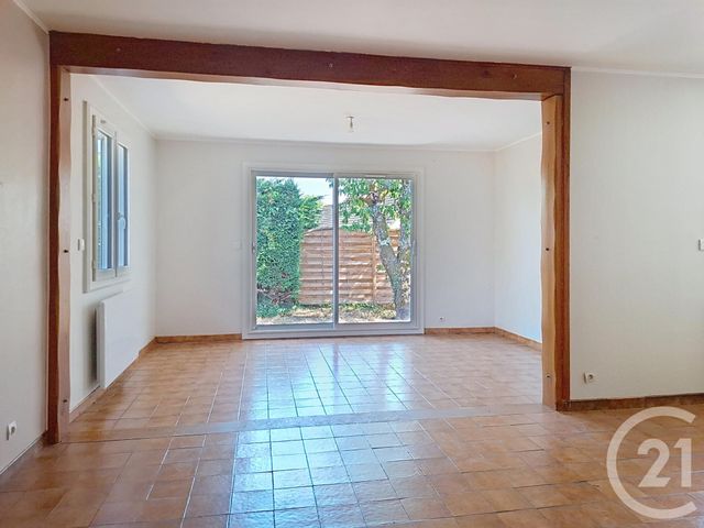 maison à vendre - 4 pièces - 97.0 m2 - LE CHATELET EN BRIE - 77 - ILE-DE-FRANCE - Century 21 Cerim