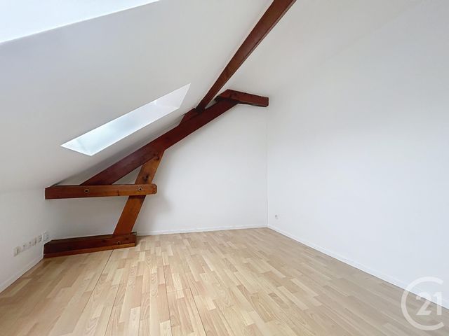 Appartement Studio à vendre - 1 pièce - 11.0 m2 - MELUN - 77 - ILE-DE-FRANCE - Century 21 Cerim