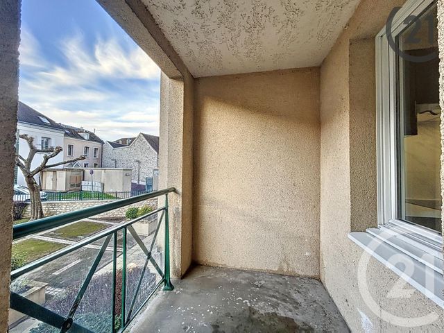 Appartement F3 à louer - 3 pièces - 69.84 m2 - MELUN - 77 - ILE-DE-FRANCE - Century 21 Cerim