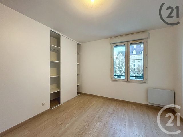 Appartement F3 à louer - 3 pièces - 69.84 m2 - MELUN - 77 - ILE-DE-FRANCE - Century 21 Cerim