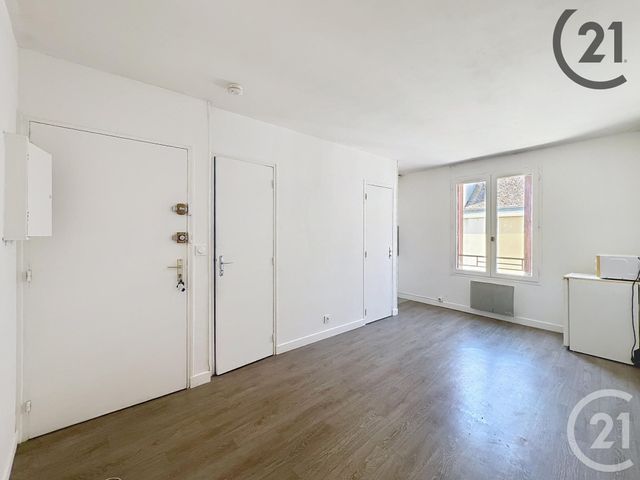Appartement F1 à louer - 1 pièce - 18.57 m2 - MELUN - 77 - ILE-DE-FRANCE - Century 21 Cerim