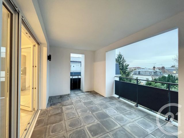 Appartement F2 à louer - 2 pièces - 45.5 m2 - DAMMARIE LES LYS - 77 - ILE-DE-FRANCE - Century 21 Cerim