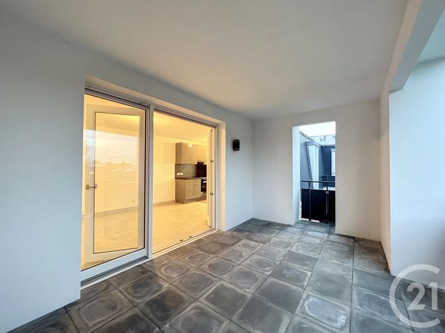 Appartement F2 à louer - 2 pièces - 45.5 m2 - DAMMARIE LES LYS - 77 - ILE-DE-FRANCE - Century 21 Cerim