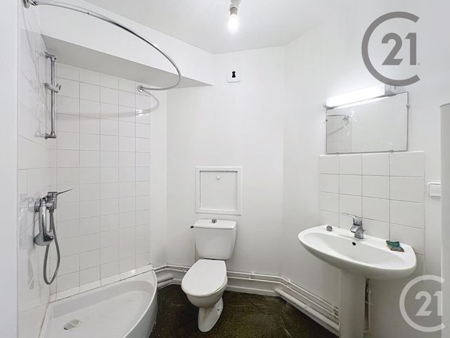 Appartement F1 à louer - 1 pièce - 30.6 m2 - MELUN - 77 - ILE-DE-FRANCE - Century 21 Cerim