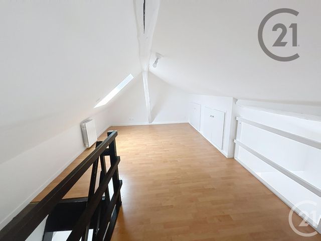Appartement Duplex à louer - 2 pièces - 23.44 m2 - MELUN - 77 - ILE-DE-FRANCE - Century 21 Cerim