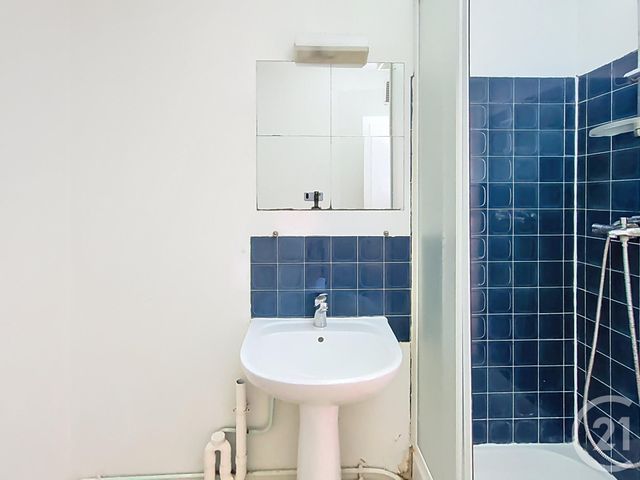 Appartement F1 à vendre - 1 pièce - 26.0 m2 - MELUN - 77 - ILE-DE-FRANCE - Century 21 Cerim