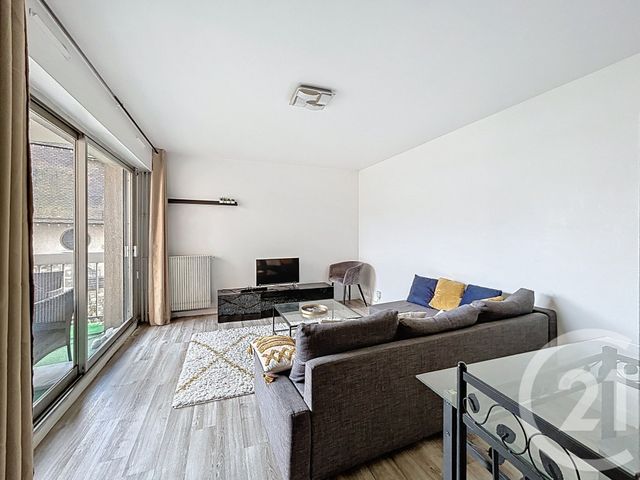 Appartement F2 à vendre - 2 pièces - 48.34 m2 - MELUN - 77 - ILE-DE-FRANCE - Century 21 Cerim