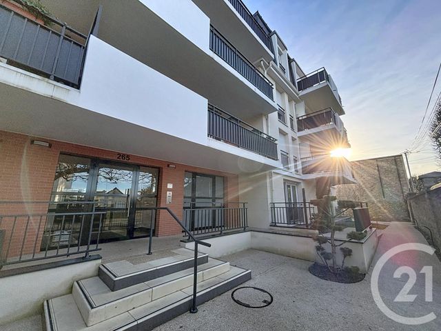 Appartement à louer - 2 pièces - 41.5 m2 - DAMMARIE LES LYS - 77 - ILE-DE-FRANCE - Century 21 Cerim