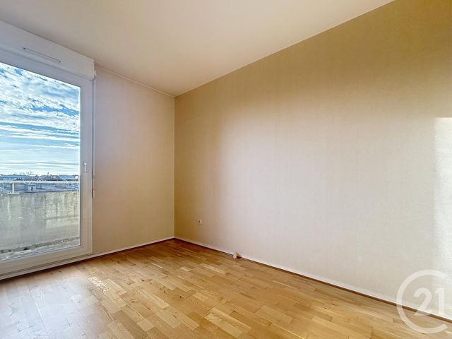Appartement F4 à vendre - 4 pièces - 83.85 m2 - MELUN - 77 - ILE-DE-FRANCE - Century 21 Cerim