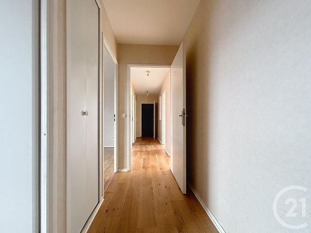 Appartement F4 à vendre - 4 pièces - 83.85 m2 - MELUN - 77 - ILE-DE-FRANCE - Century 21 Cerim