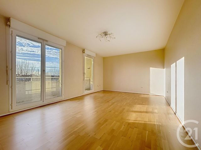 Appartement F4 à vendre - 4 pièces - 83.85 m2 - MELUN - 77 - ILE-DE-FRANCE - Century 21 Cerim