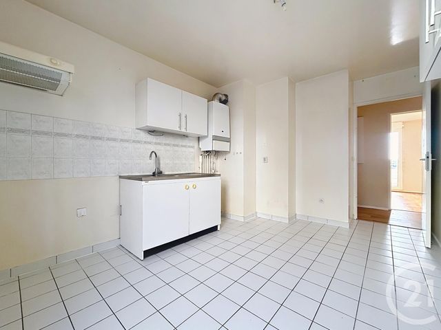 Appartement F4 à vendre - 4 pièces - 83.85 m2 - MELUN - 77 - ILE-DE-FRANCE - Century 21 Cerim