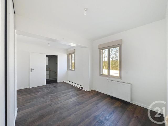 maison à louer - 5 pièces - 137.35 m2 - DAMMARIE LES LYS - 77 - ILE-DE-FRANCE - Century 21 Cerim