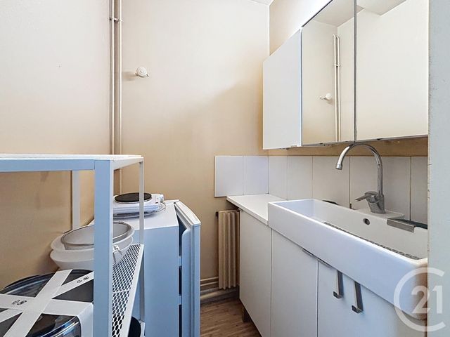 Appartement F1 à louer - 1 pièce - 15.0 m2 - MELUN - 77 - ILE-DE-FRANCE - Century 21 Cerim