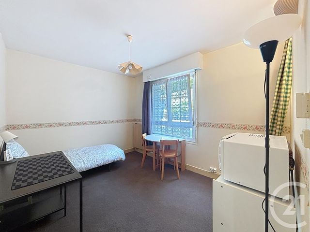 Appartement F1 à louer MELUN