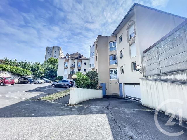 Appartement F2 à louer - 2 pièces - 51.0 m2 - MELUN - 77 - ILE-DE-FRANCE - Century 21 Cerim