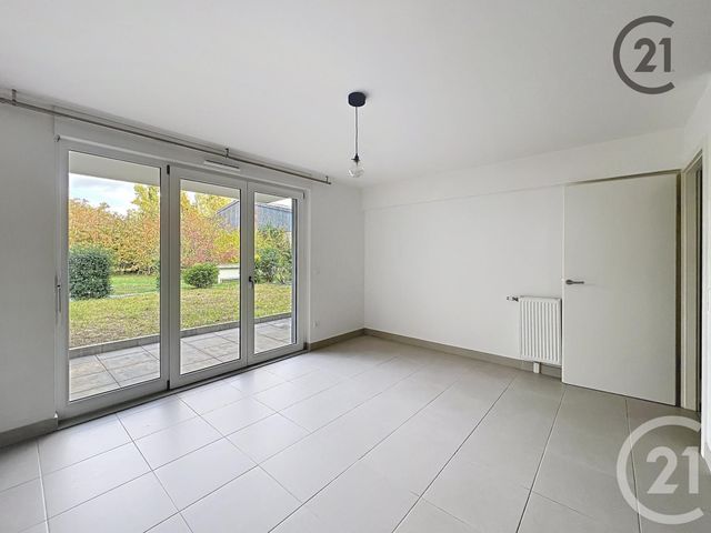 Appartement F2 à louer - 2 pièces - 41.55 m2 - MELUN - 77 - ILE-DE-FRANCE - Century 21 Cerim