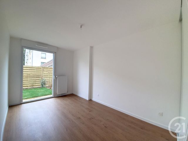 Appartement F3 à louer - 3 pièces - 66.2 m2 - MELUN - 77 - ILE-DE-FRANCE - Century 21 Cerim