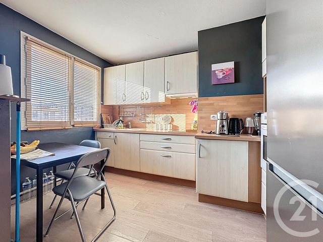 Appartement à vendre - 2 pièces - 44.0 m2 - MELUN - 77 - ILE-DE-FRANCE - Century 21 Cerim