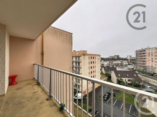 Appartement F1 à louer - 1 pièce - 35.8 m2 - MELUN - 77 - ILE-DE-FRANCE - Century 21 Cerim