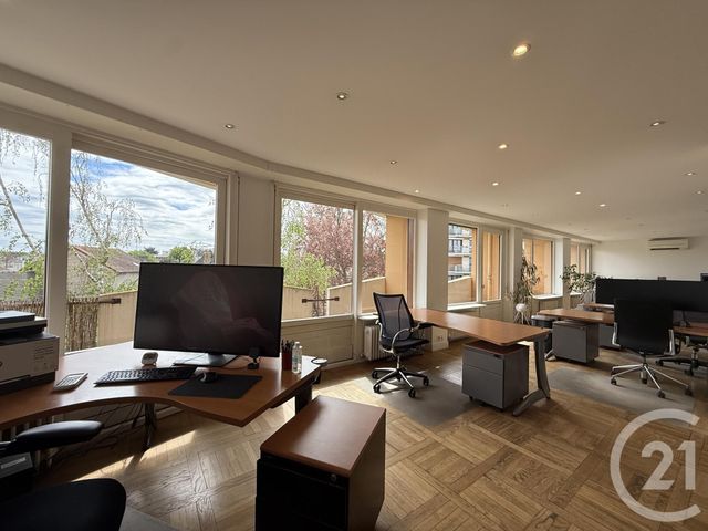 Appartement F5 à vendre - 5 pièces - 106.5 m2 - MELUN - 77 - ILE-DE-FRANCE - Century 21 Cerim