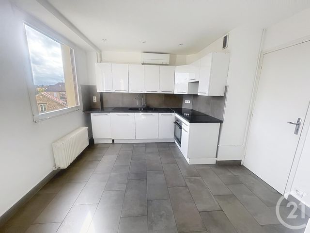 Appartement F5 à vendre - 5 pièces - 106.5 m2 - MELUN - 77 - ILE-DE-FRANCE - Century 21 Cerim