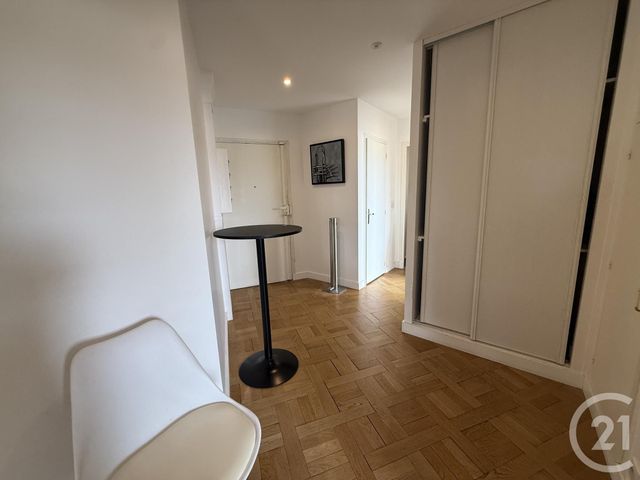 Appartement F5 à vendre - 5 pièces - 106.5 m2 - MELUN - 77 - ILE-DE-FRANCE - Century 21 Cerim