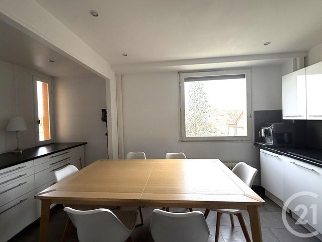 Appartement F5 à vendre - 5 pièces - 106.5 m2 - MELUN - 77 - ILE-DE-FRANCE - Century 21 Cerim