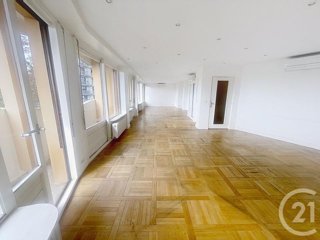 Appartement F5 à vendre - 5 pièces - 106.5 m2 - MELUN - 77 - ILE-DE-FRANCE - Century 21 Cerim