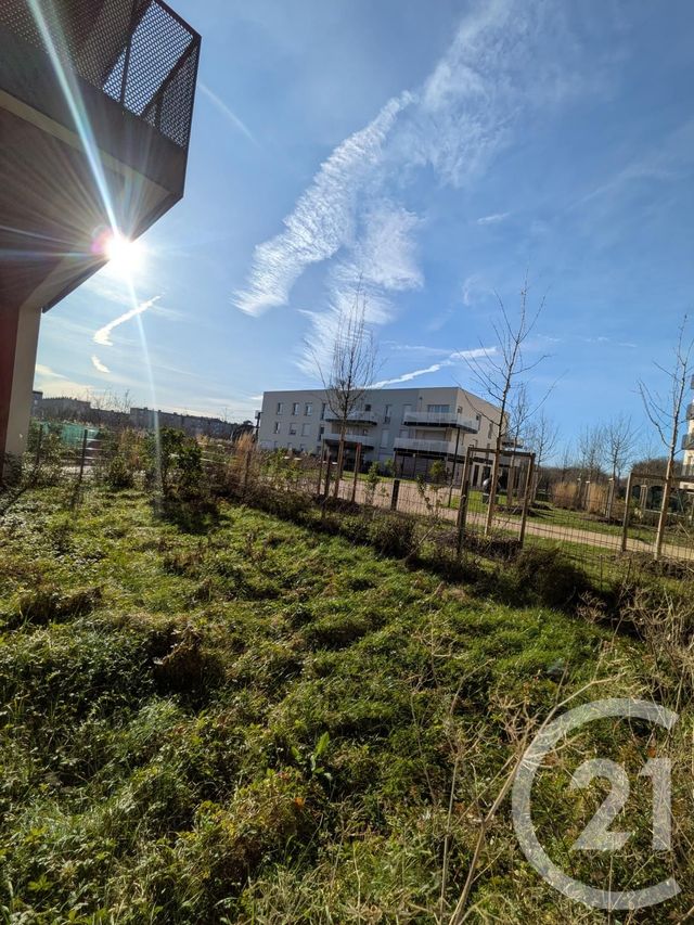 Appartement F3 à vendre - 3 pièces - 59.0 m2 - MELUN - 77 - ILE-DE-FRANCE - Century 21 Cerim