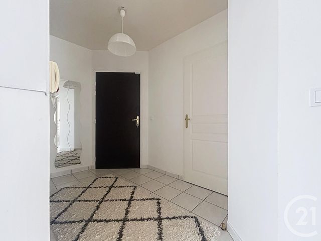 Appartement F3 à vendre - 3 pièces - 62.44 m2 - MELUN - 77 - ILE-DE-FRANCE - Century 21 Cerim