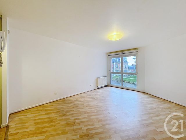 Appartement F1 à louer - 1 pièce - 30.75 m2 - MELUN - 77 - ILE-DE-FRANCE - Century 21 Cerim