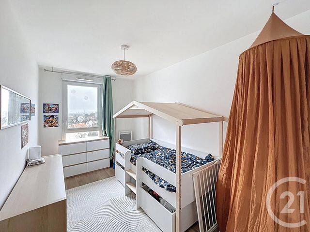 Appartement F3 à vendre - 3 pièces - 62.7 m2 - 77 - ILE-DE-FRANCE - Century 21 Cerim