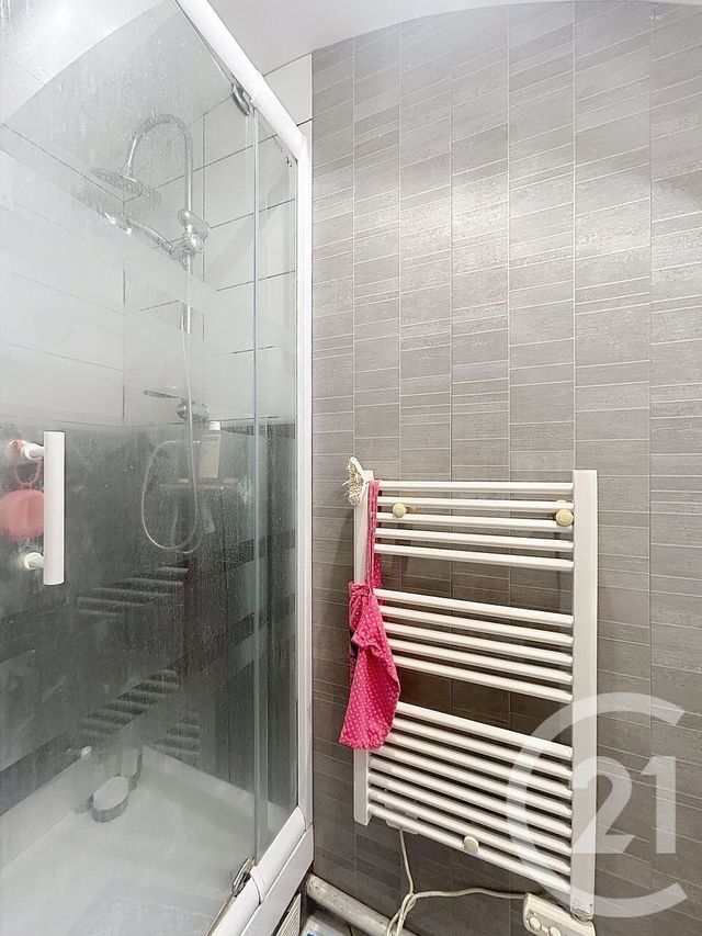 Appartement F2 à vendre - 2 pièces - 25.56 m2 - MELUN - 77 - ILE-DE-FRANCE - Century 21 Cerim