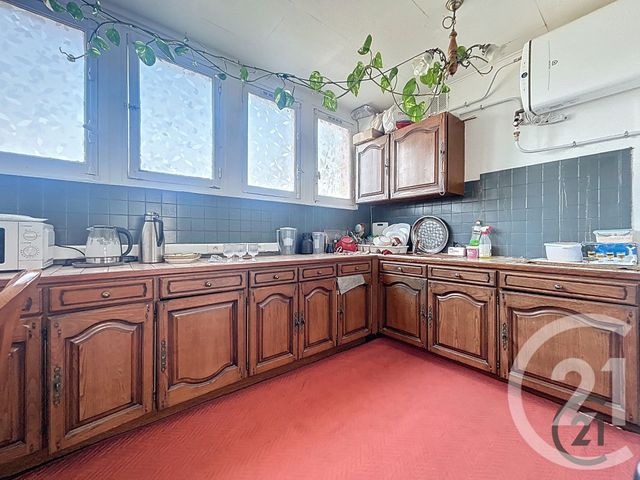 Appartement F4 à vendre - 4 pièces - 64.14 m2 - MELUN - 77 - ILE-DE-FRANCE - Century 21 Cerim