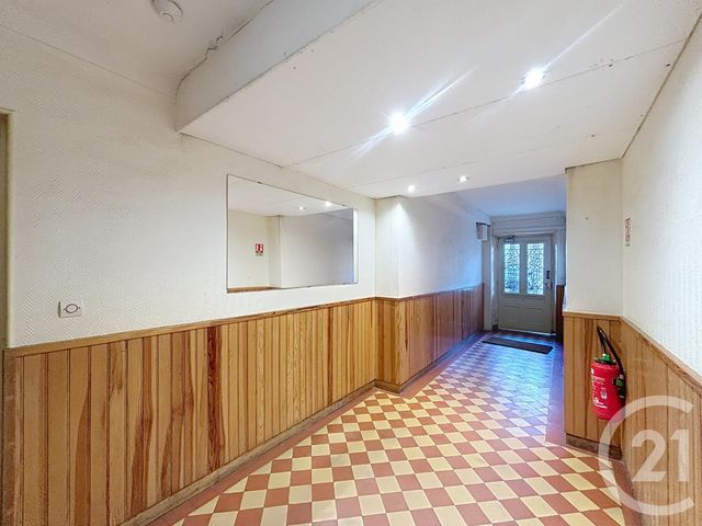 Appartement à louer - 3 pièces - 82.53 m2 - MELUN - 77 - ILE-DE-FRANCE - Century 21 Cerim