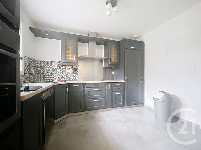 maison à vendre - 6 pièces - 128.0 m2 - ST FARGEAU PONTHIERRY - 77 - ILE-DE-FRANCE - Century 21 Cerim