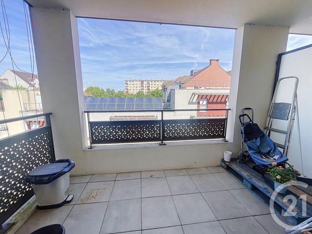 Appartement T2 à vendre - 2 pièces - 42.58 m2 - MELUN - 77 - ILE-DE-FRANCE - Century 21 Cerim