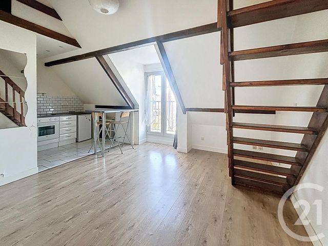 Appartement F1 à vendre DAMMARIE LES LYS