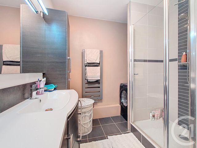 Appartement F4 à vendre - 4 pièces - 85.6 m2 - MELUN - 77 - ILE-DE-FRANCE - Century 21 Cerim