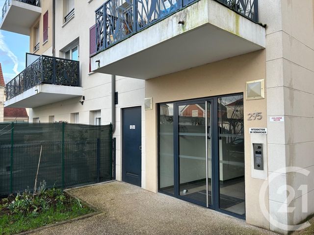Appartement F3 à louer - 3 pièces - 63.6 m2 - DAMMARIE LES LYS - 77 - ILE-DE-FRANCE - Century 21 Cerim