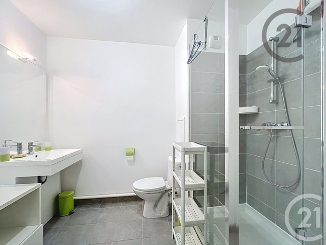 Appartement F3 à louer - 3 pièces - 63.6 m2 - DAMMARIE LES LYS - 77 - ILE-DE-FRANCE - Century 21 Cerim