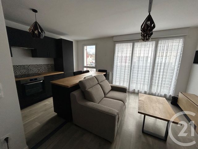 Appartement F3 à louer - 3 pièces - 63.6 m2 - DAMMARIE LES LYS - 77 - ILE-DE-FRANCE - Century 21 Cerim